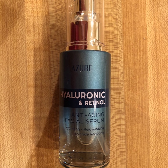 AZURE~~HYALURONIC & RETINOL~~ANTI-AGING FACIAL - Picture 5 of 5